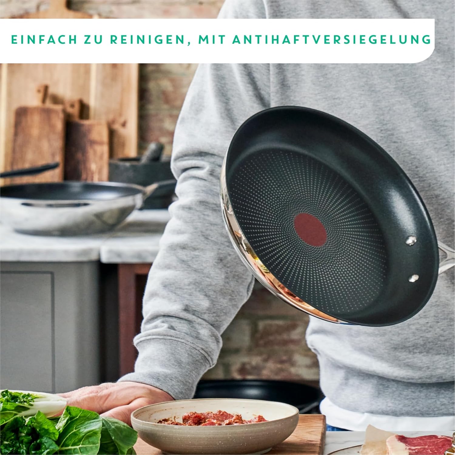 Tefal Jamie Oliver Cook's Direct On 8-teiliges Edelstahl-Pfannenset: Pfannen 20/28 cm, Stielkasserollen 16/18/20 cm + Deckel, Antihaftbeschichtung, Thermo-Signal, genieteter Griff, Induktion, E304S544