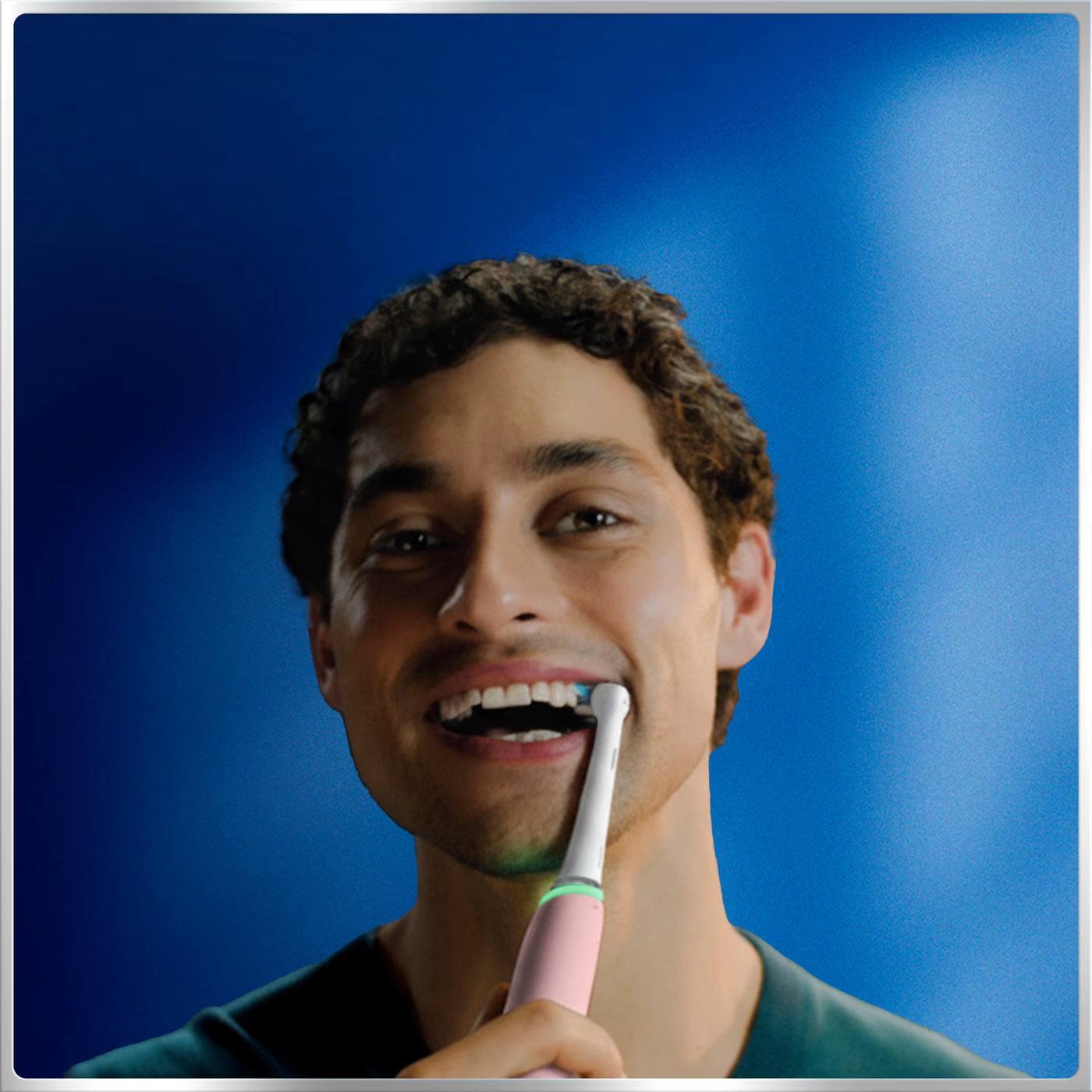 Oral-B iO Series 6N Elektrische Zahnbürste, Bluetooth, 5 Putzmodi, 2 Bürsten, 1 Reisetasche, Weiß/Rosa